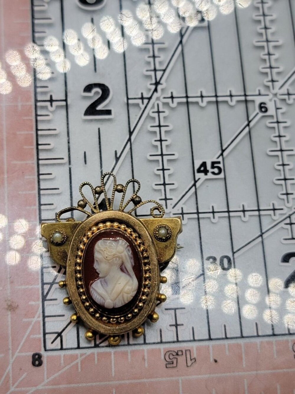 Antique Victorian Carnelian Carved Cameo Brooch Gold Plated Seed Pearl Accents - Picture 12 of 12